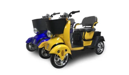 E-Scooter (Automatik, 1 kWt, 3 Sitze)